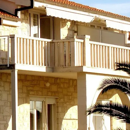 In With Seaview, Terrace, Air Condition, Wifi